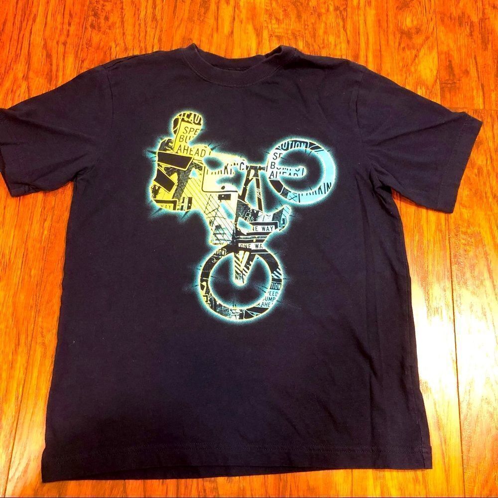 Boys Navy shirt size L 10/12 new condition